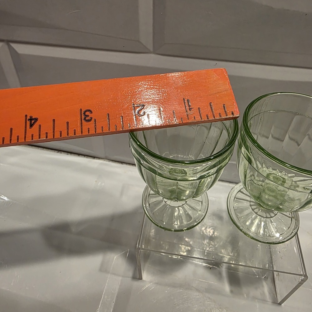 2 Anchor Hocking Pillar Optic Green Cordial Glasses 3 1/8" Uranium Glass - Picture 10 of 11
